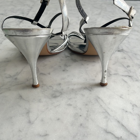 Delman silver metallic sandals - Picture 8 of 8